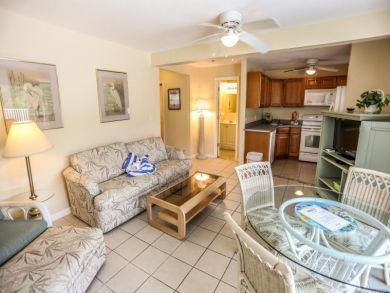 Fort Myers Vacation Compound Seven Bedroom  with Pool